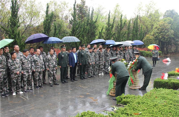 1617603444125756.jpg rB40zWBmaUSAAlyTAAHc6nSetDQ216.jpg