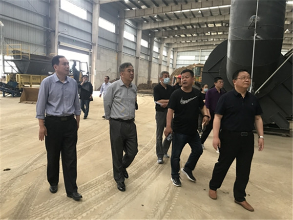 淮南八公山區(qū)政協(xié)視察八公山新開(kāi)工企業(yè)生產(chǎn)情況