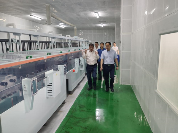 淮南大通區(qū)委常委、常務(wù)副區(qū)長邵朝輝赴工業(yè)園區(qū)和上窯集聚區(qū)走訪調(diào)研企業(yè)