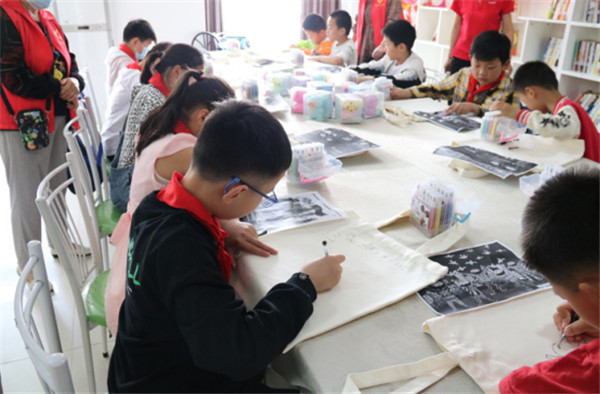 淮南九二小開展迎六一“童心向黨，愛我中華”關(guān)愛留守兒童主題活動