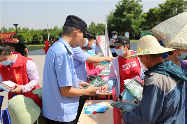 淮南經(jīng)開區(qū)開展“雙提升”宣傳活動