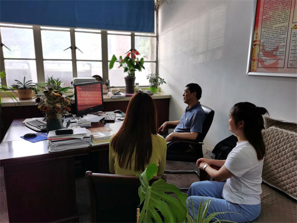 淮南大通區(qū)經(jīng)信局組織觀看慶祝中國(guó)共產(chǎn)黨成立100周年大會(huì)