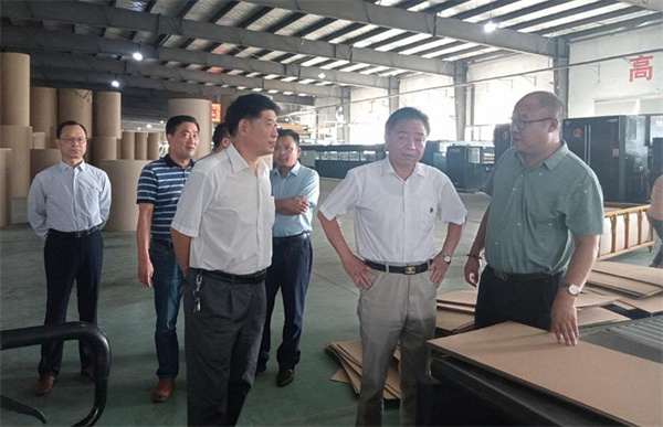 淮南潘集區(qū)領(lǐng)導(dǎo)湯凱調(diào)研潘集經(jīng)濟(jì)開(kāi)發(fā)區(qū)(北區(qū))工作運(yùn)行情況