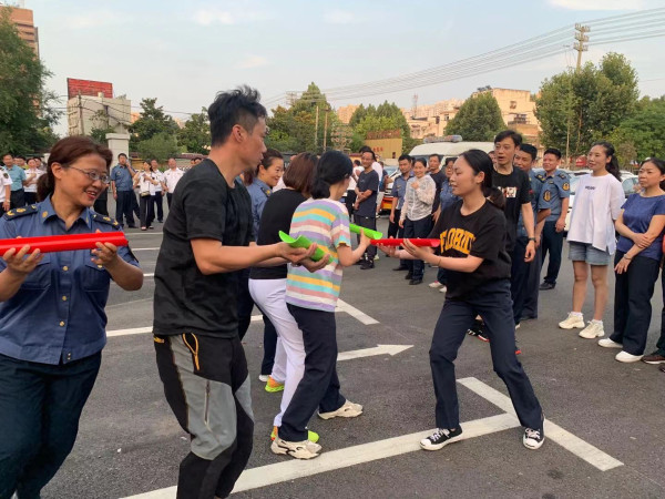 淮南市交通執(zhí)法支隊(duì)舉辦“慶七一”職工文體活動(dòng)
