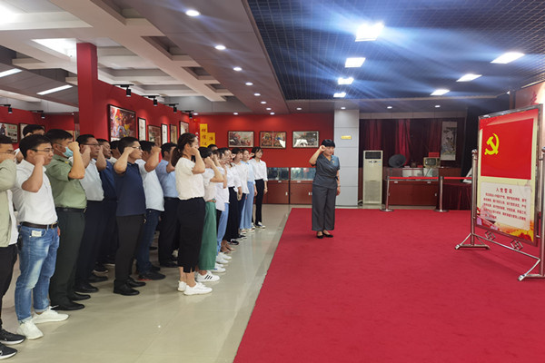 淮南市潘集區(qū)夾溝鎮(zhèn)：開設(shè)“三個(gè)課堂”，扎實(shí)開展黨員教育培訓(xùn)工作