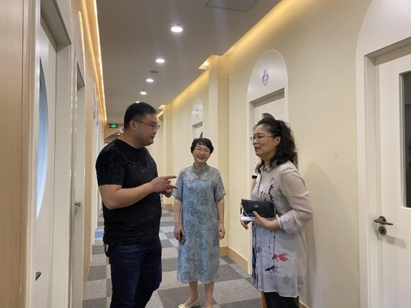 淮南市田家庵區(qū)婦聯(lián)調(diào)研非公企業(yè)淮南小凡星兒童康復(fù)訓(xùn)練中心