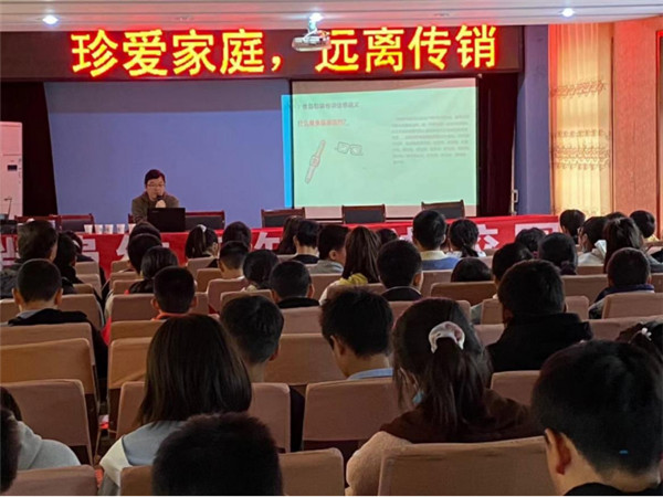 淮南潘集區(qū)市場(chǎng)監(jiān)管局開展消費(fèi)者信用維權(quán)、防傳銷進(jìn)校園活動(dòng)