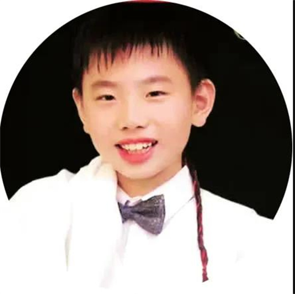 12歲少年因書法特長(zhǎng)被破格錄取，書法特長(zhǎng)成就人生夢(mèng)想！