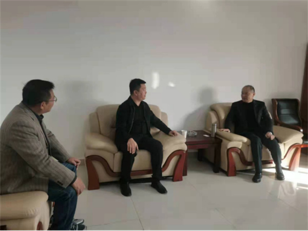 淮南市局黨組書(shū)記、局長(zhǎng)王雁秋接待新加坡客商