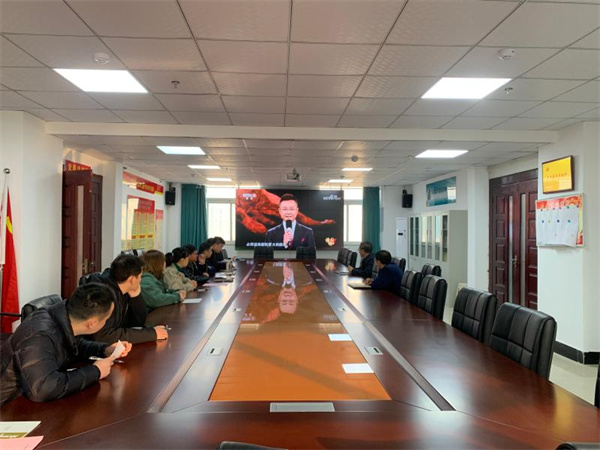 淮南市經(jīng)開(kāi)區(qū)分局組織集體觀看《榜樣6》