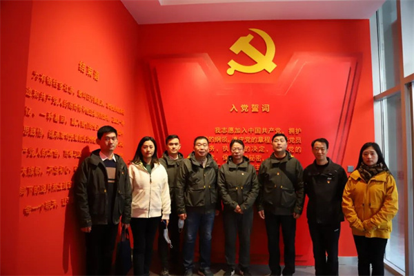 淮南市直機(jī)關(guān)工委開(kāi)展主題黨日活動(dòng)