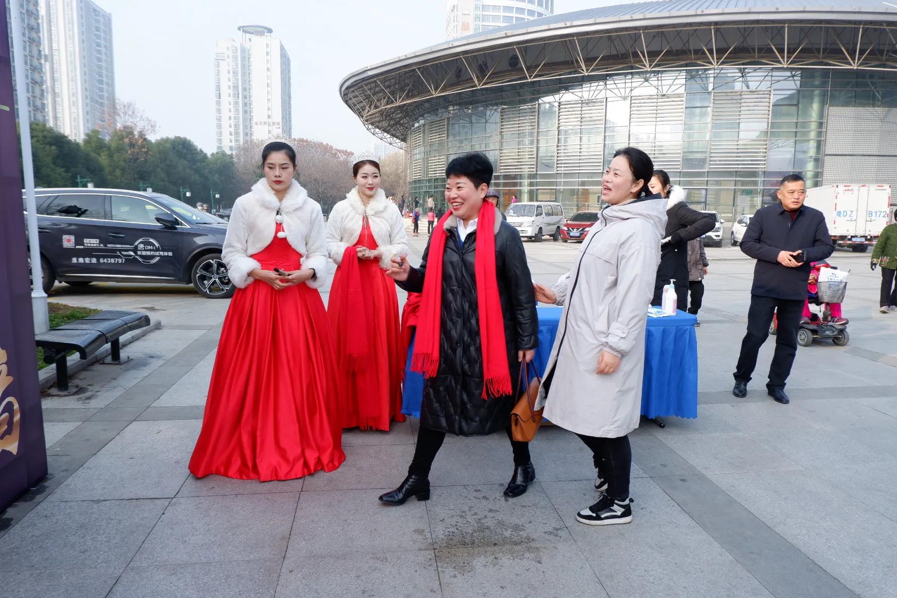 淮南熱點(diǎn)｜大眾思皓新能源攜手淮南晟淮集團(tuán)交車儀式圓滿舉行