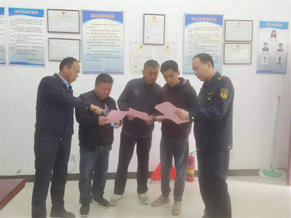 壽縣交通運輸局走訪企業(yè)調(diào)研推進專項整治自查