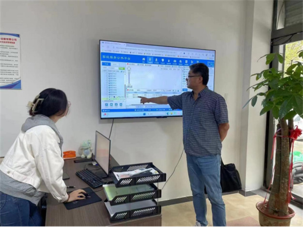 淮南市運(yùn)管處“四強(qiáng)化”筑牢中秋國(guó)慶假期道路運(yùn)輸安全防線