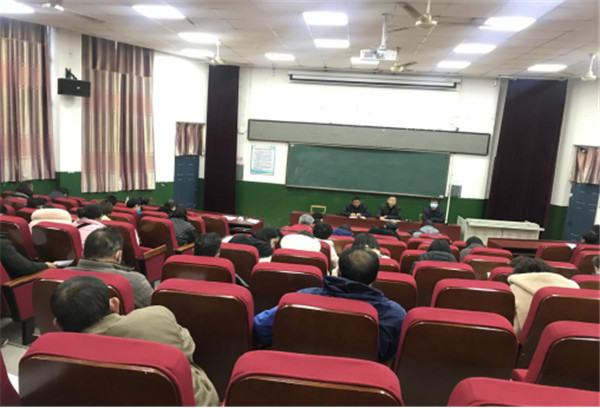 淮南第六中學(xué)開展師德師風(fēng)“三個一”活動