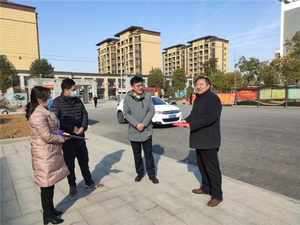 淮南毛集實(shí)驗(yàn)區(qū)開展走訪慰問道德模范和身邊好人活動(dòng)