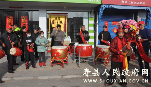 淮南：堰口鎮(zhèn)鑼鼓喧天過新年