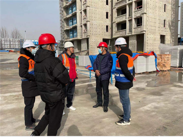 確保安全，穩(wěn)定過年——淮南謝區(qū)住建局開展建筑工地安全生產(chǎn)檢查