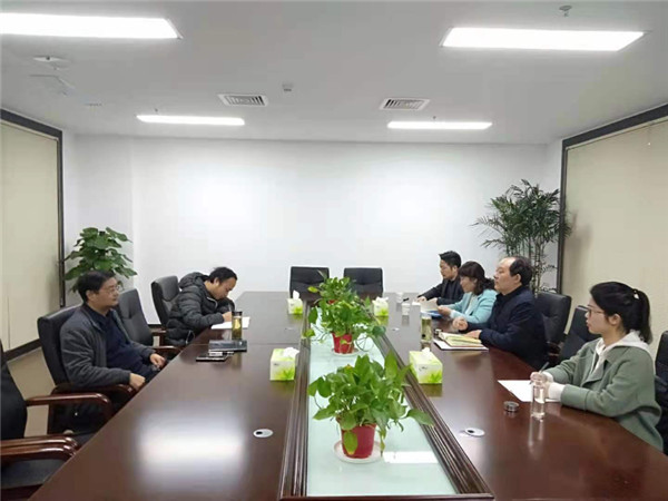 淮南市審計局赴銅陵審計組臨時黨支部與銅陵市審計局機關黨委開展黨建交流活動