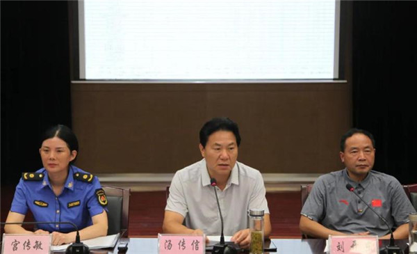 淮南市城管局縱深推進違法建設治理工作