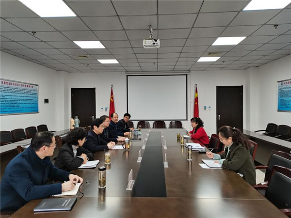 淮南市審計局黨組學習傳達全市黨史學習教育動員會精神