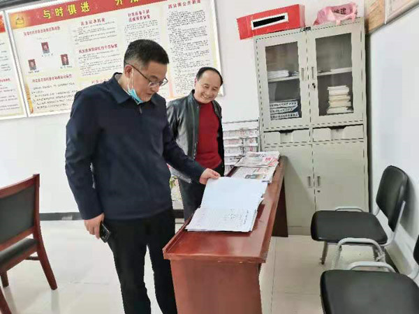 淮南市鳳臺(tái)縣領(lǐng)導(dǎo)深入顧橋鎮(zhèn)檢查人大工作